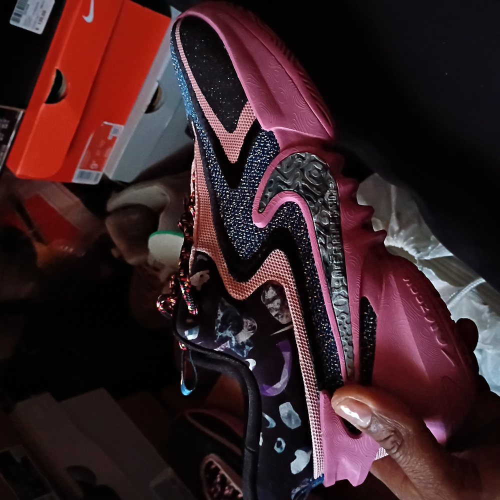Nike Pink and Black Sneakers